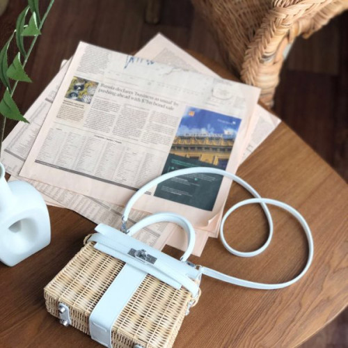 H**mes-kelly-picnic-11