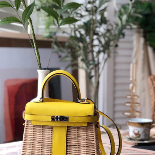 H**mes-kelly-picnic-20