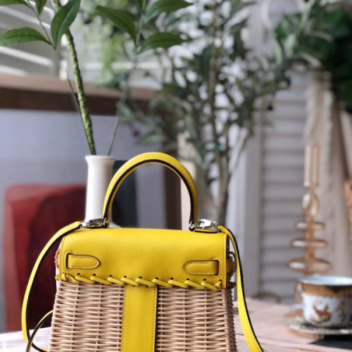 H**mes-kelly-picnic-20