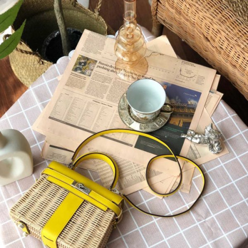 H**mes-kelly-picnic-20