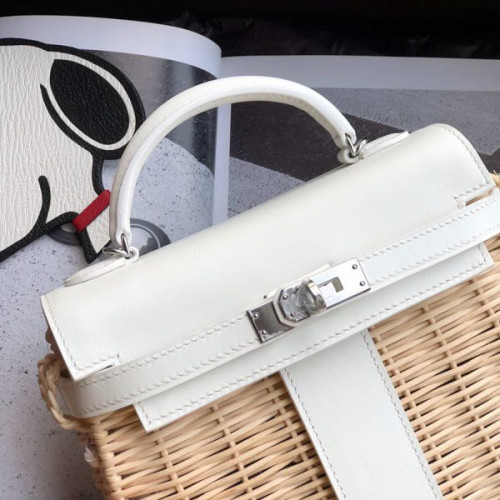 H**mes-kelly-picnic-2