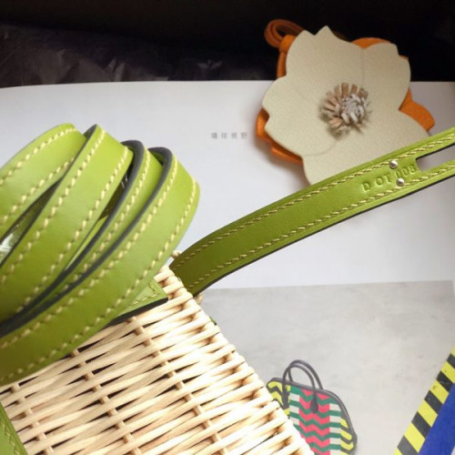 H**mes-kelly-picnic-4