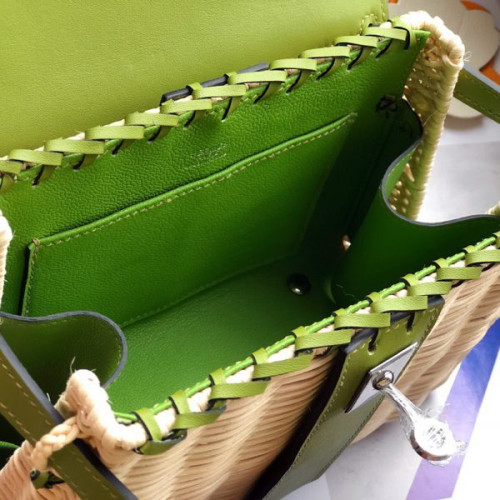 H**mes-kelly-picnic-4