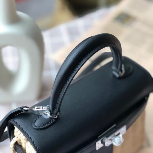 H**mes-kelly-picnic-8