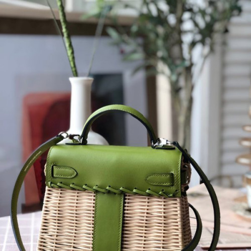 H**mes-kelly-picnic-9