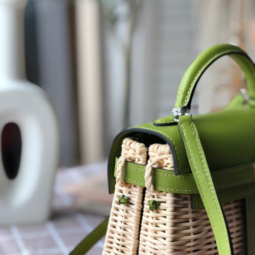 H**mes-kelly-picnic-9