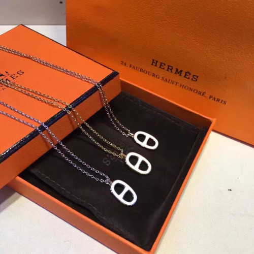 H**mes-necklace