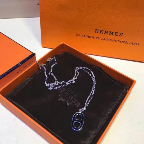H**mes-necklace