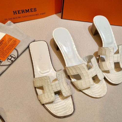 H**mes-slipper-35