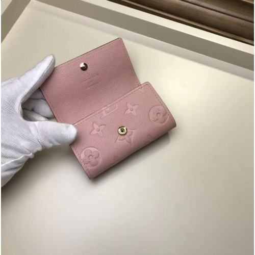 l0*is-V*t0n-6-key-holder-8