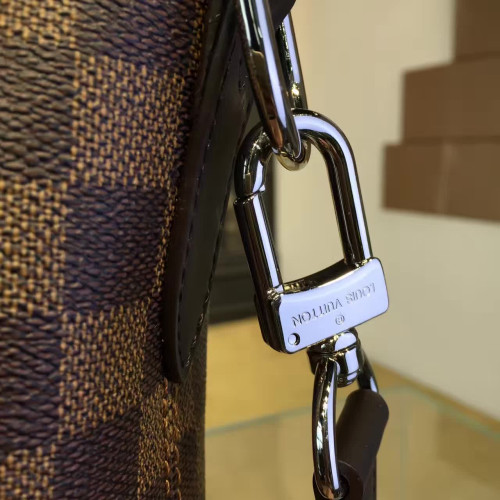 l0*is-V*t0n-atlas-tote-replica-bag