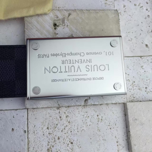 l0*is-V*t0n-belt-replica-belt-14