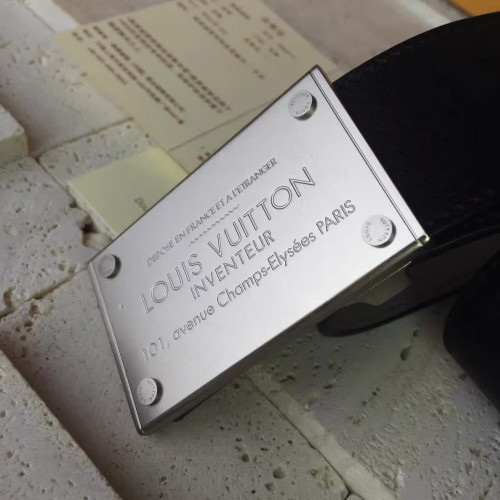 l0*is-V*t0n-belt-replica-belt-14