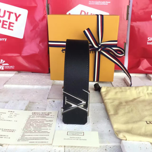 l0*is-V*t0n-belt-replica-belt-18