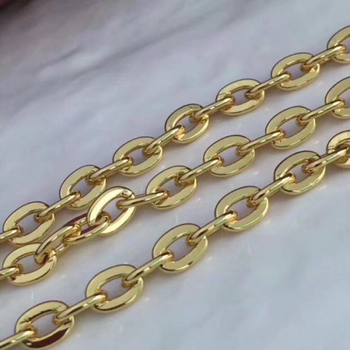 l0*is-V*t0n-camera-pouch-2