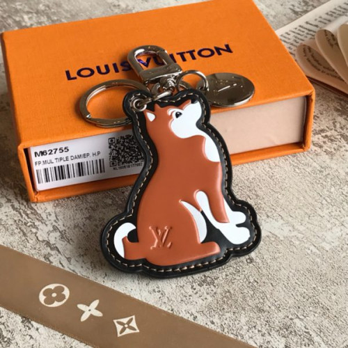 l0*is-V*t0n-dog-bag-charm-and-key-holder-2