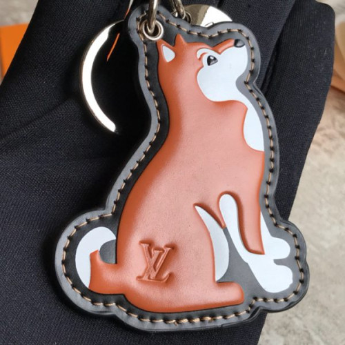 l0*is-V*t0n-dog-bag-charm-and-key-holder-2