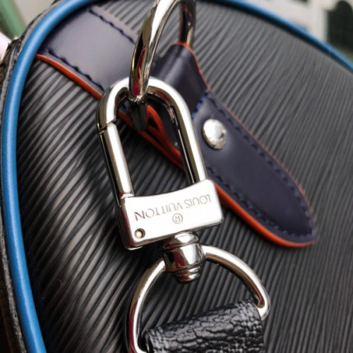 l0*is-V*t0n-keepall-travel-bag