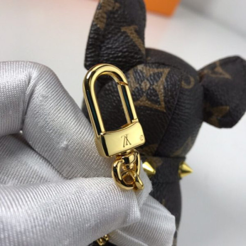 l0*is-V*t0n-key-holder-4