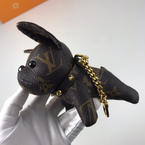 l0*is-V*t0n-key-holder-4