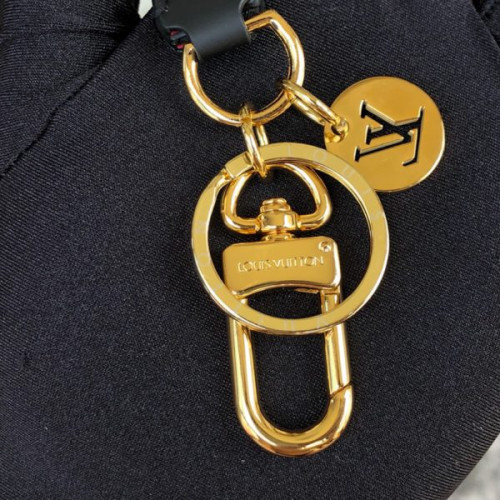 l0*is-V*t0n-key-ring