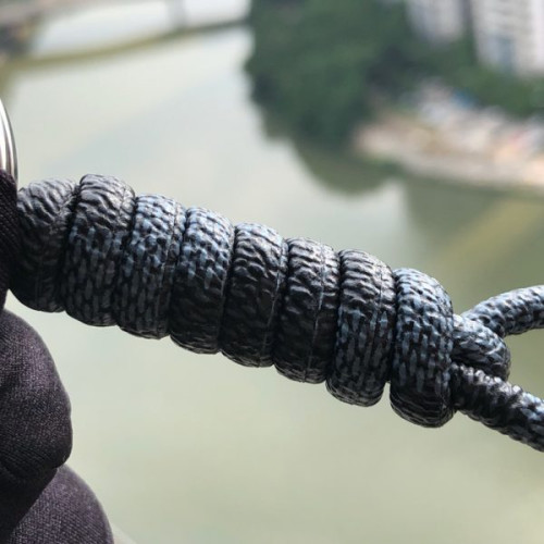 l0*is-V*t0n-leather-rope-key-holder