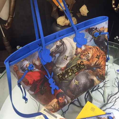 l0*is-V*t0n-masters-neverfull-replica-bag