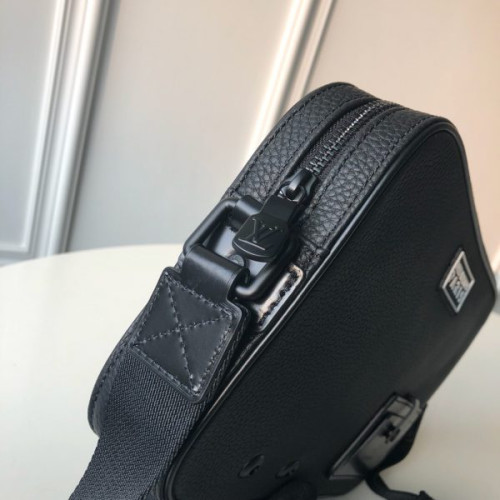 l0*is-V*t0n-messenger-2