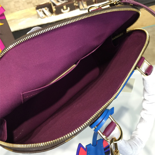 l0*is-V*t0n-monogram-alma-pm-totem