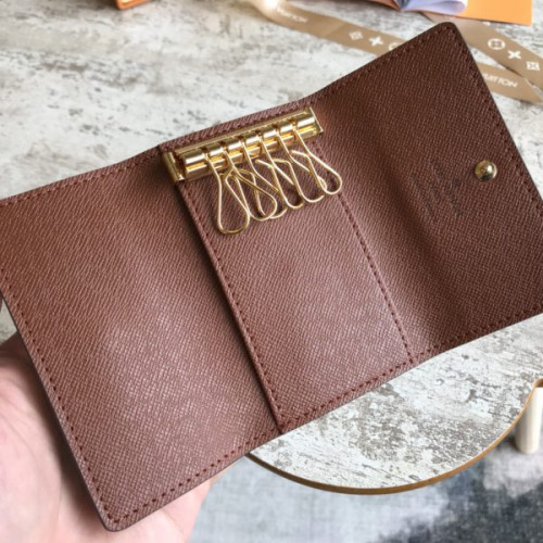 l0*is-V*t0n-monogram-key-case