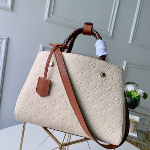 l0*is-V*t0n-montaigne-2