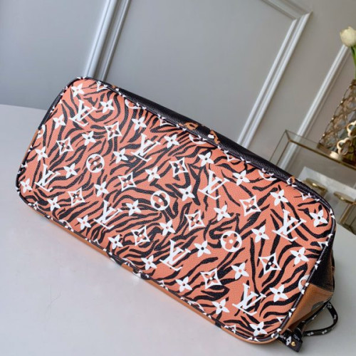 l0*is-V*t0n-neverfull-5