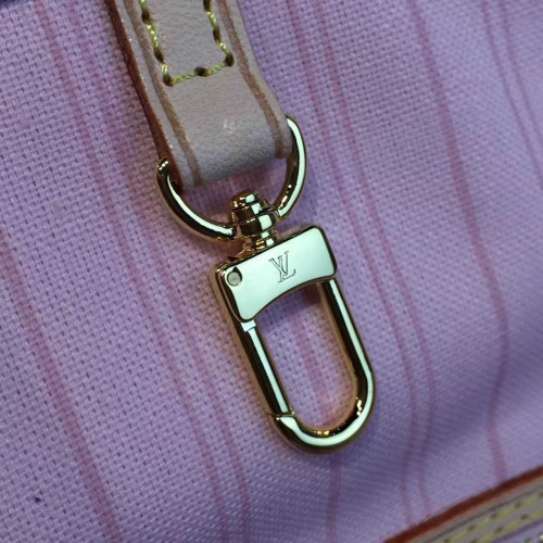 l0*is-V*t0n-neverfull-mm-replica-bag-4