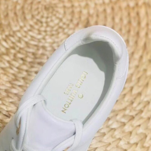 l0*is-V*t0n-shoes-154-2-5-5-8-5