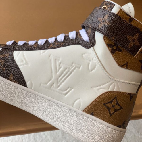 l0*is-V*t0n-shoes-5-6-7-2-3-6-4-3-2-3