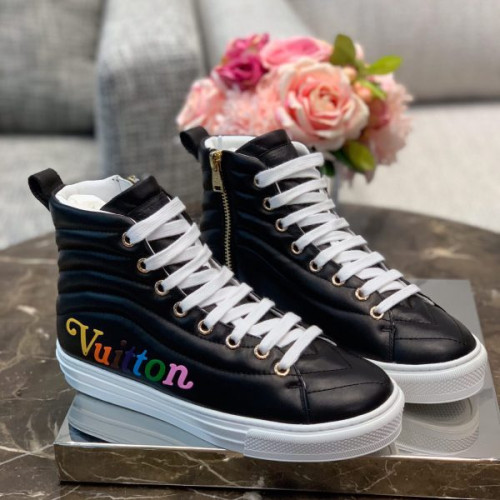 l0*is-V*t0n-shoes-5-6-7-2-3-6-4-3-2-7