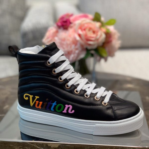 l0*is-V*t0n-shoes-5-6-7-2-3-6-4-3-2-7