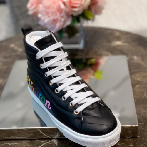 l0*is-V*t0n-shoes-5-6-7-2-3-6-4-3-2-7