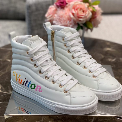 l0*is-V*t0n-shoes-5-6-7-2-3-6-4-3-2