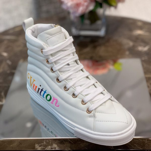 l0*is-V*t0n-shoes-5-6-7-2-3-6-4-3-2