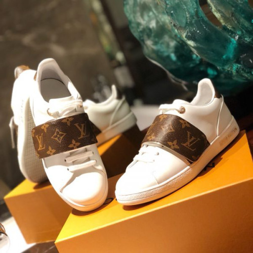 l0*is-V*t0n-shoes-63