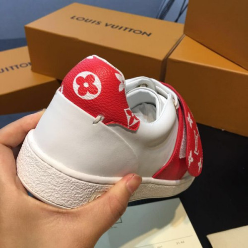 l0*is-V*t0n-sneakers-14