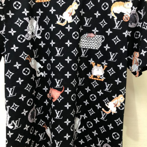 l0*is-V*t0n-t-shirt-33