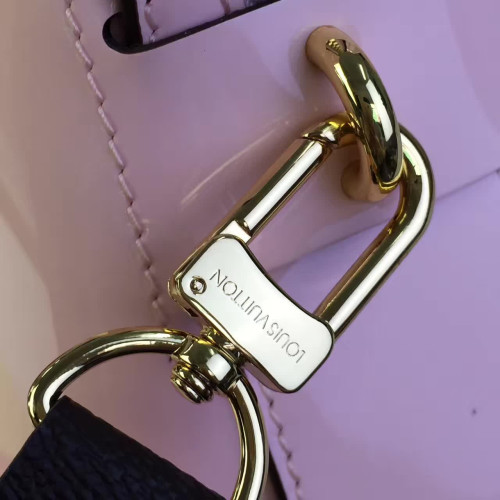 l0*is-V*t0n-tote-miroir-replica-bag