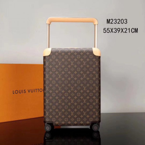 l0*is-V*t0n-travel-box-3