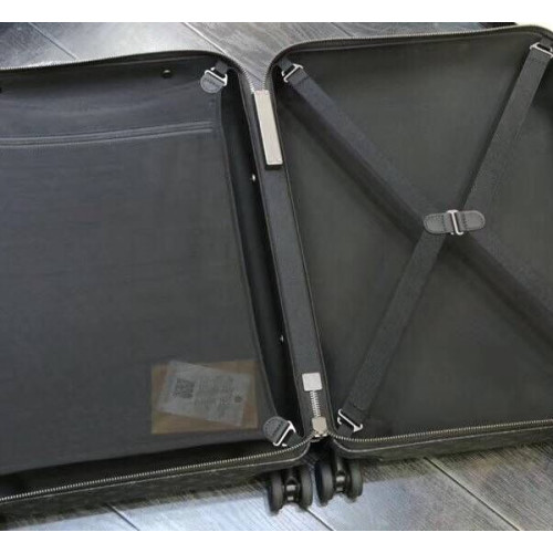 l0*is-V*t0n-travel-box-4