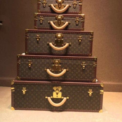 l0*is-V*t0n-travel-box-replica-bag