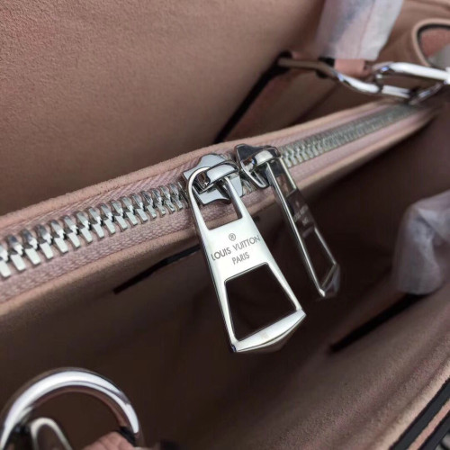 l0*is-V*t0n-twist-tote-2