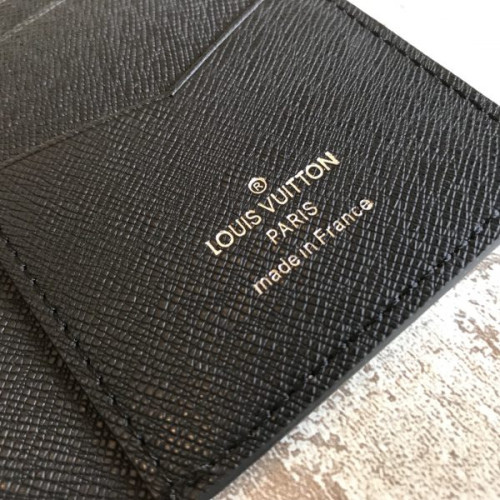 l0*is-V*t0n-wallet-43