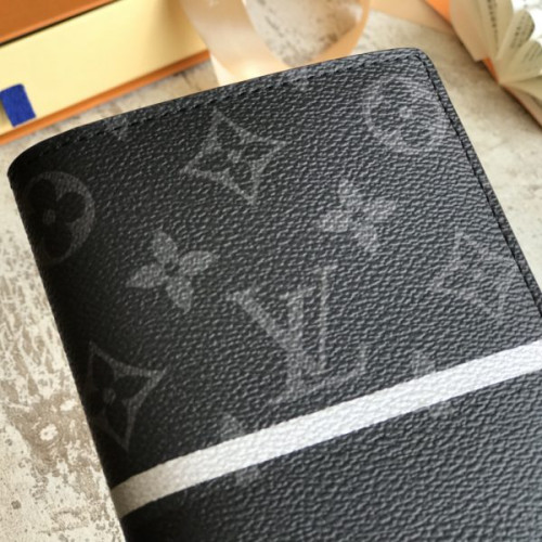 l0*is-V*t0n-wallet-55